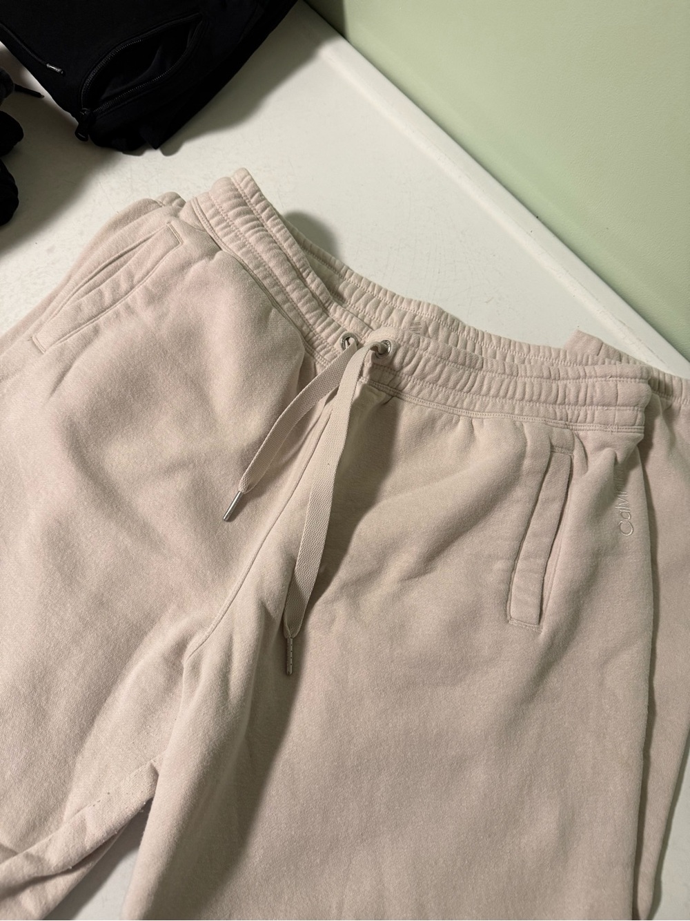 Calvin Klein Cream Elastic Waist Sweatpants size M